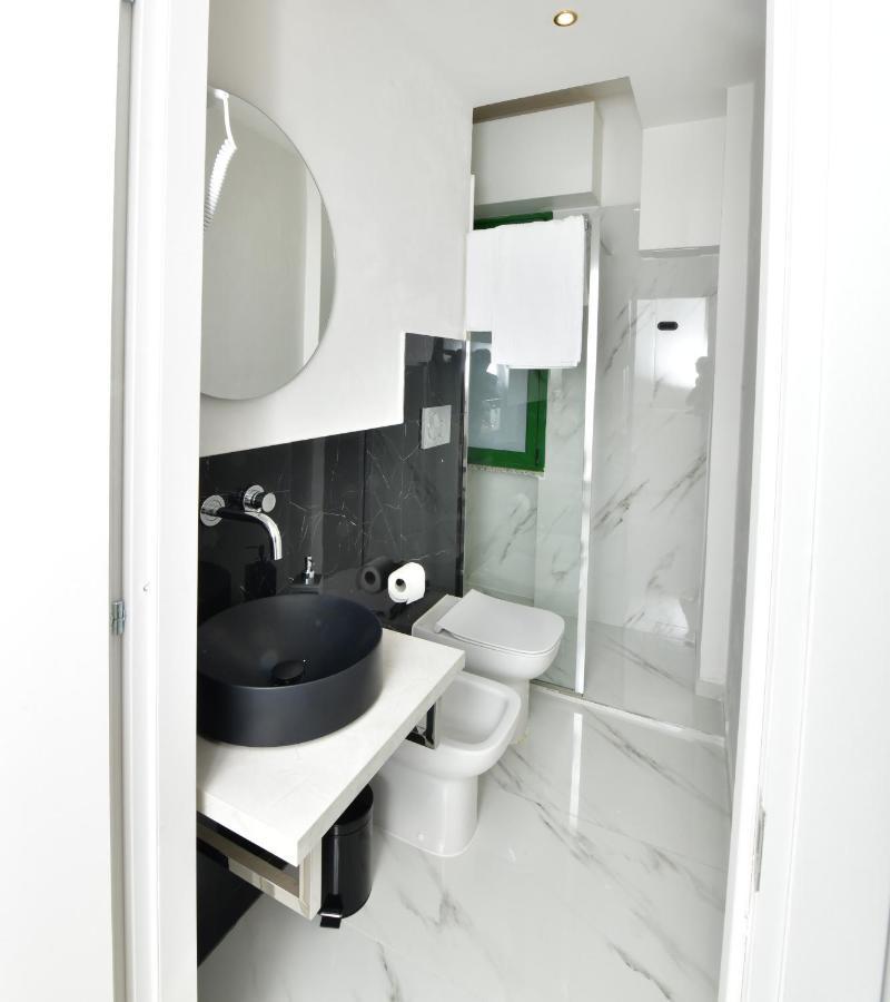 A San Lazzaro Rooms 산레자로디사베나 외부 사진