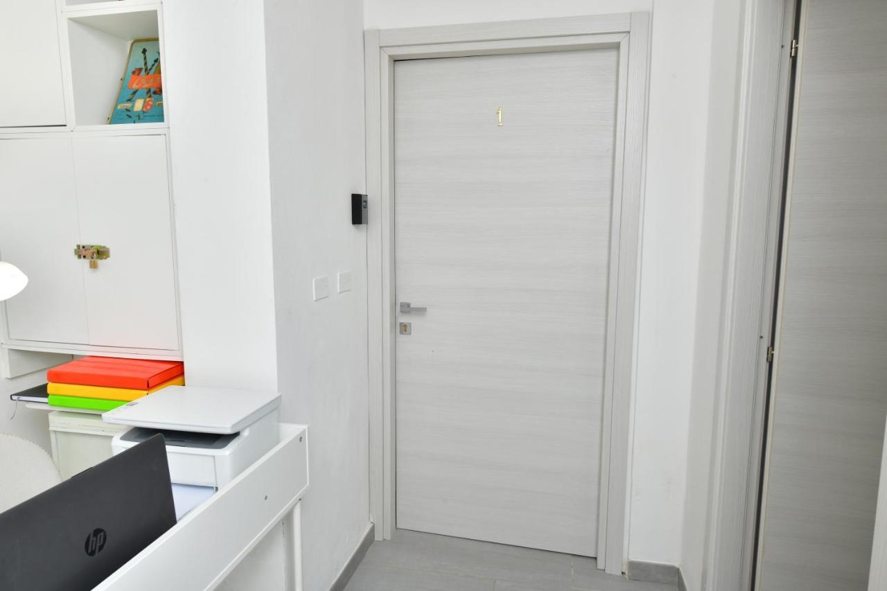 A San Lazzaro Rooms 산레자로디사베나 외부 사진